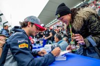Sainz: "Espero remontar con los neumáticos nuevos que hoy no hemos usado"