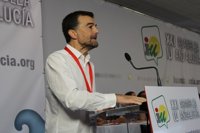 Maíllo llama a un bloque de cambio para construir una Andalucía "decente" frente al PSOE de Susana Díaz