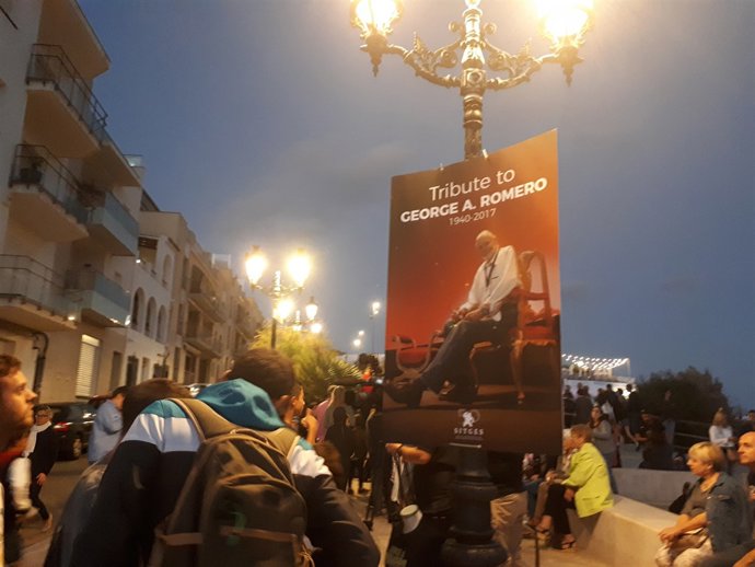 Cartell de l'homenatge a George A. Romero en el Festival de Sitges