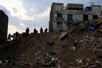 Retiradas 900 toneladas de escombros tras el terremoto de México