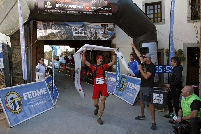 Iván Cuesta a su llegada a meta