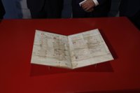 La exposición del Pergamino Vindel 'Un tesouro en sete cantigas' será inaugurada este martes