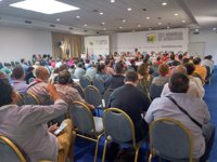 La XXI Asamblea de IULV-CA aprueba un resolución en favor de la solución "dialogada" en Cataluña