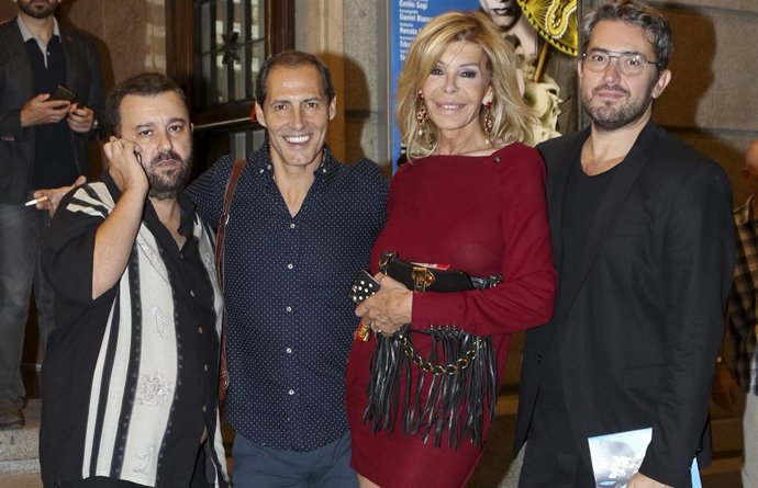 Amigos apoyan a rossy de palma