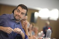 Maíllo insiste en la confluencia frente a las "trampas" de Díaz, sin "autoridad moral" para refundar Andalucía