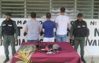 Tres periodistas detenidos cuando intentaban entrar en una cárcel venezolana