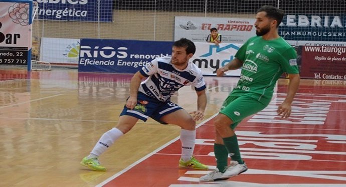 Richi Felipe y Rafa Usín durante el Ríos Renovables Zaragoza - CA Osasuna Magna