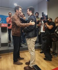 (AV)Gonzalo Caballero promete "trabajar duro" por "abrir un nuevo tiempo" en el PSdeG y avanza "integración"