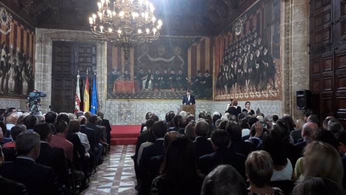 Puig en el discurso institucional por el 9 d'Octubre