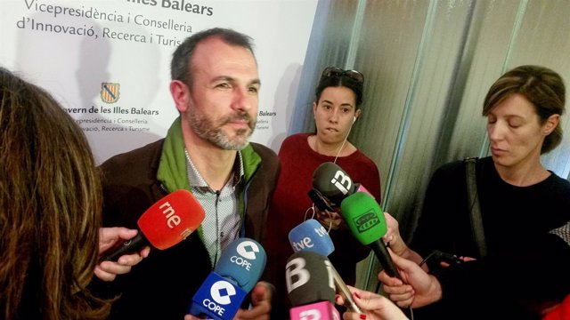 Barceló pide a la Comisión Europea que medie para buscar una 'solución dialogada' en Catalunya