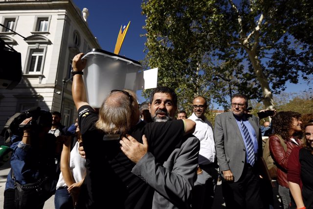 El presidente de la ANC, Jordi Sànchez, tras declarar en la Audiencia Nacional