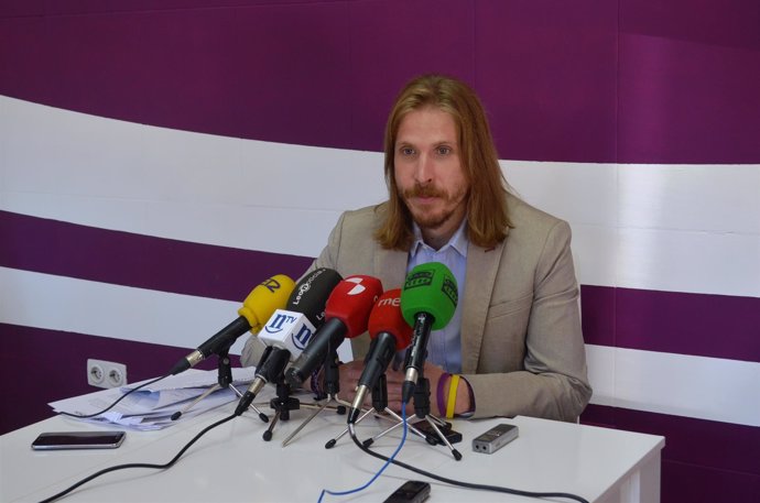 Podemos Presentará Una Pnl En Las Cortes Para Incrementar El Número De Radiólogo