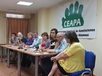 La Plataforma por la Escuela Pública pide a Méndez de Vigo que no se "parapete" tras el Pacto y "revierta los recortes"