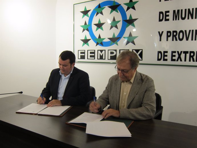                                Firma De Convenio Fempex Y QSD Global 