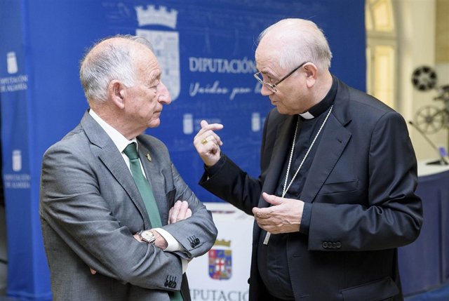 El Obispado y la Diputación firman un nuevo convenio para rehabilitar iglesias.