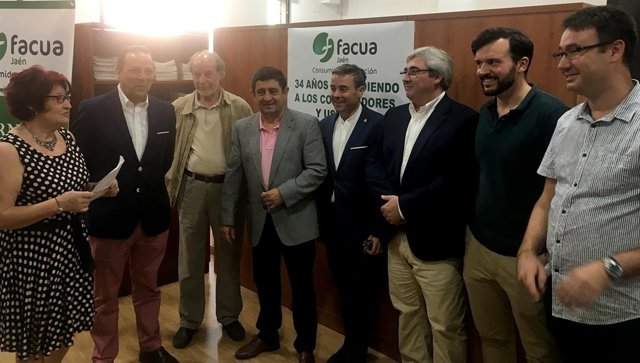 Inauguración de la nueva sede provincial de Facua-Jaén.