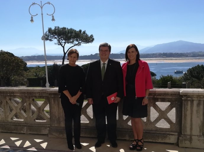 Los alcaldes de Santander, Bilbao y Gijón