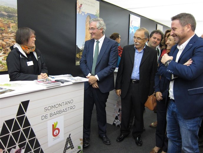 Soro y Olona en el stand del Somontano de Barbastro en el Espacio Aragón