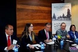 León. Presentación