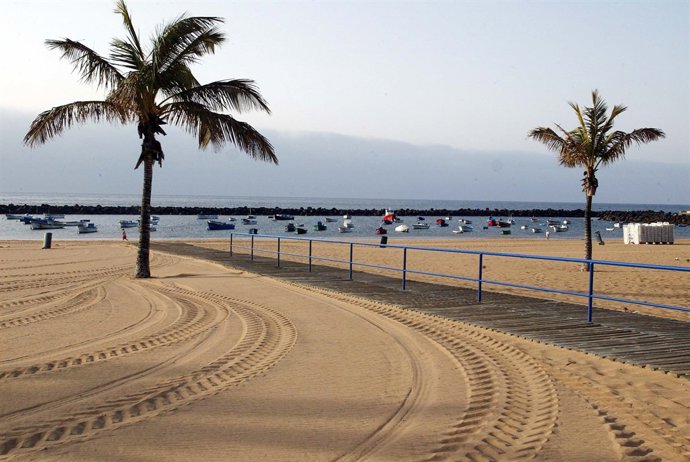 Playa de Las Teresitas