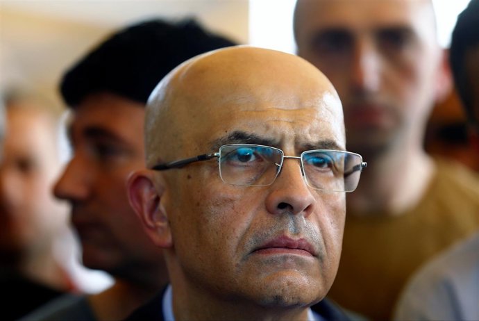 El diputado opositor turco Enis Berberoglu
