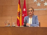 Cifuentes respalda a Rajoy y cita como "únicos responsables" de la "crisis política" a Puigdemont y el Govern