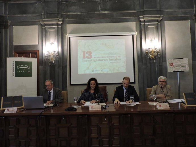 Encuentro de investigadores locales.