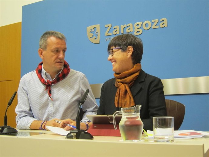 Fernando Rivarés y Elena Laseca                             
