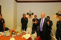 Kuczynski decreta medio día festivo para animar a la selección de Perú ante Colombia