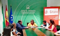 Junta de Andalucía y Fundación Secretariado Gitano abordan la inclusión de su cultura en escuela