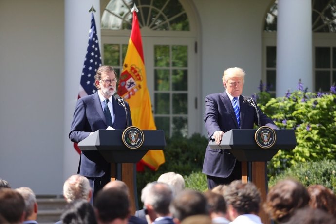 Mariano Rajoy y Donald Trump en rueda de prensa en la Casa Blanca