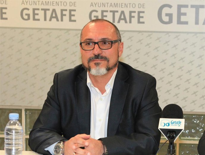 El concejal de limpieza de Getafe, Ángel Muñoz