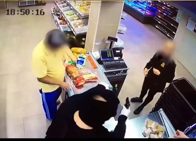 Atracament amb pistola de salva en un supermercat de Barcelona