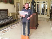 Abril cree que Puigdemont sólo "reconoció" que el 1-O debe "tener efectos jurídicos"