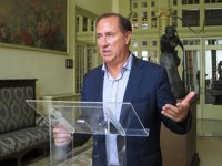 El PP dice que el artículo 155 ha "comenzado a aplicarse" y considera "proporcionada" la respuesta de Rajoy