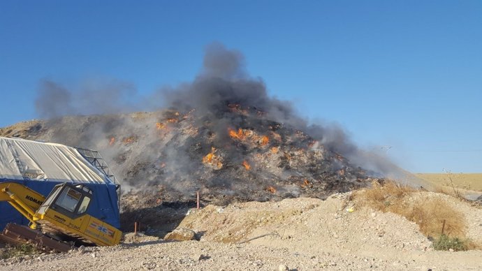 Planta de reciclaje afectada por el fuego en Córdoba