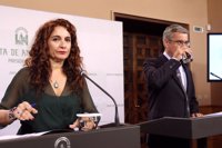 La Junta lamenta que PP-A "monte un circo" y "no valore la estabilidad que los presupuestos andaluces aportan a España"