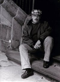 El Campus de Huesca promueve un reconocimiento a la labor docente de José Antonio Labordeta