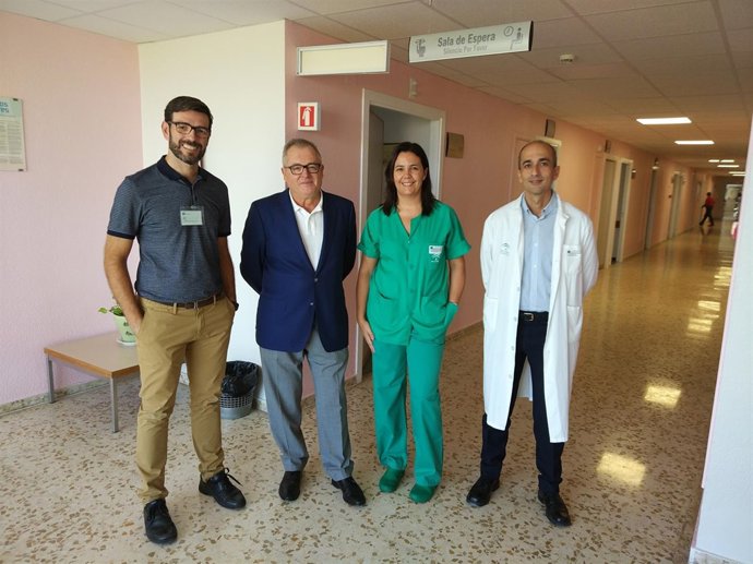 2 Notas Y 1 Foto Junta