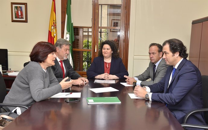 Nota De Prensa Reunión Delegada Del Gobierno De La Junta Con Presidentes De La R