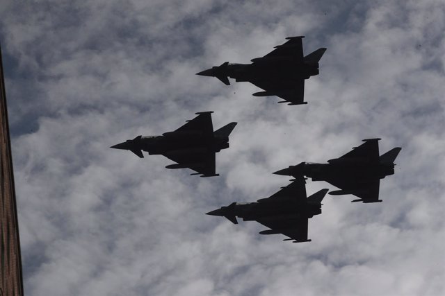Un eurofighter se estrella tras participar en el desfile del 12 de Octubre