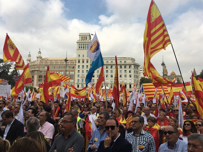 Manifestació del 12-O a Barcelona per la Hispanitat 2017
