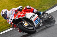 Dovizioso, Luthi y Bulega sonríen a la lluvia en Japón
