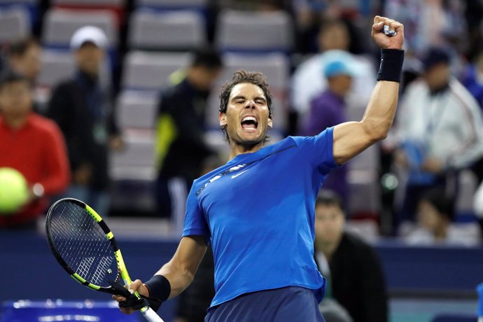 Rafa Nadal celebra su victoria en Shanghai