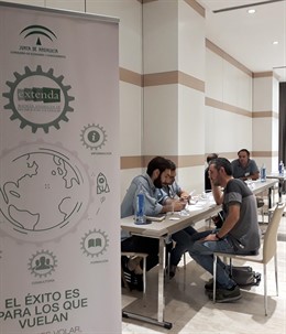 Foto Y Nota De Prensa: Extenda Organiza Un Encuentro Internacional Entre 12 Firm