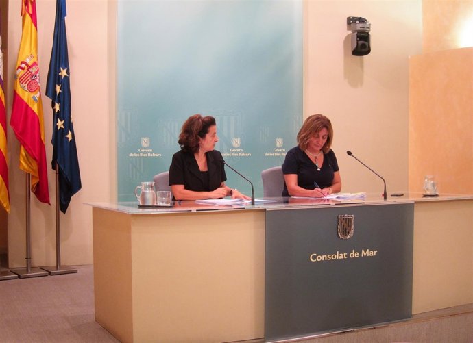 Fina Santiago y Fanny Tur