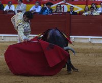 El torero Cayetano Rivera continua ingresado en el Hospital Quirón Zaragoza con evolución favorable