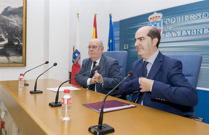 10:30Sala De Prensa Del Gobierno De Cantabria El Consejero De Economía, Hacienda