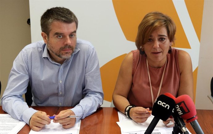 El t.Alcalde de Montcada i Reixac, Jordi Sànchez, y la alcaldesa, Laura Campos