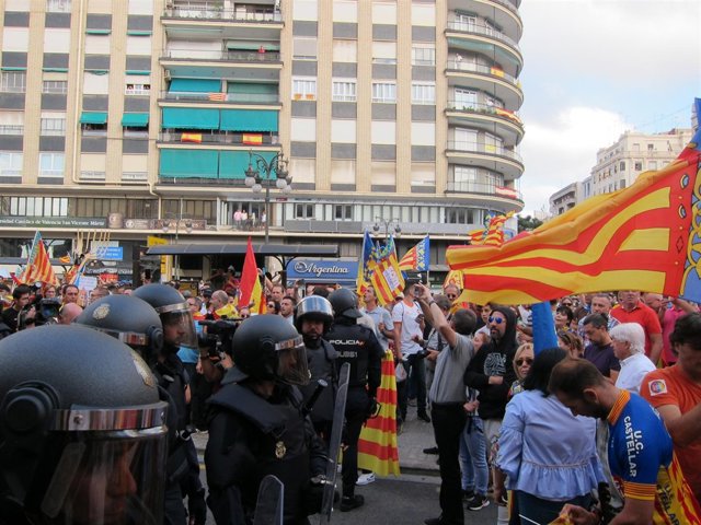 Momento  de la manifestación en la Plaza San Agustín